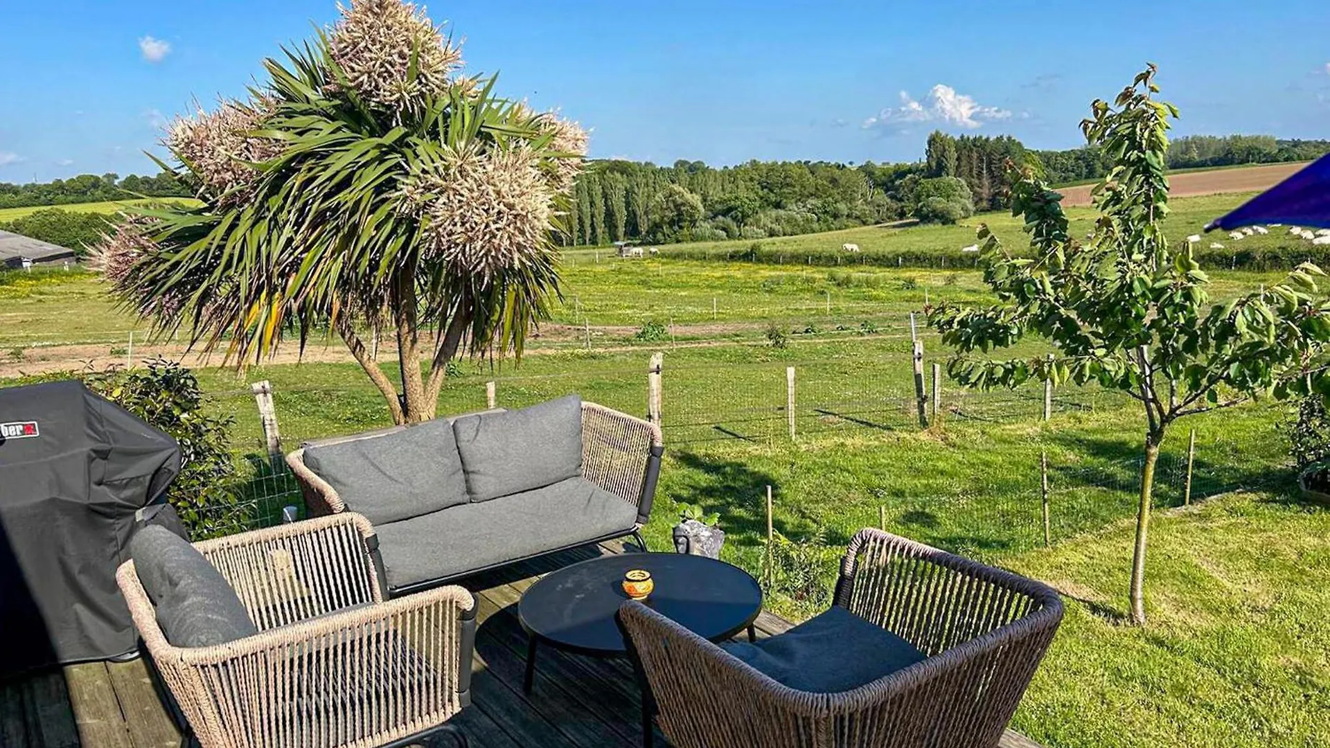 5 Bedroom Beautiful Home In Taulé Francia